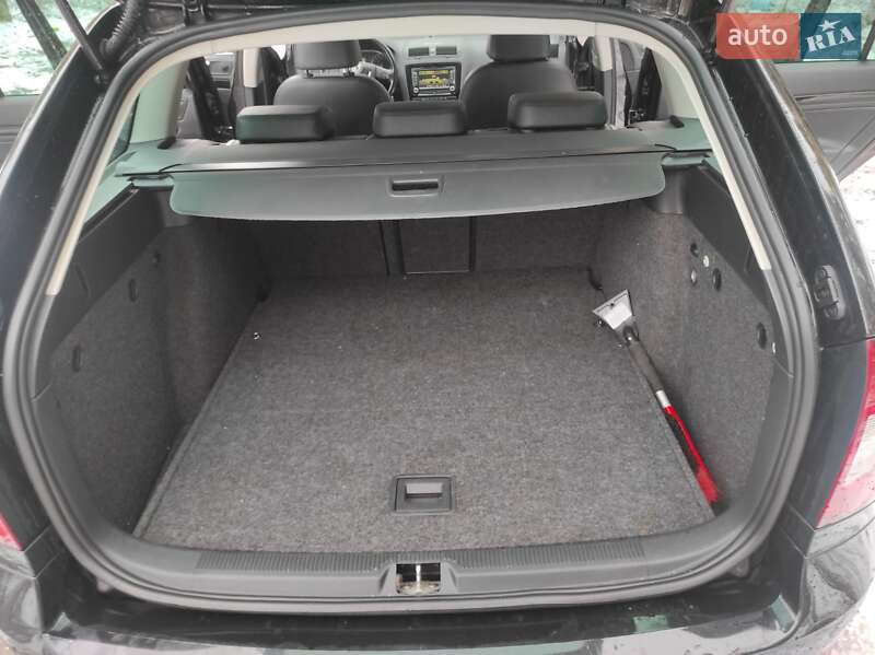 Універсал Skoda Octavia 2010 в Малині