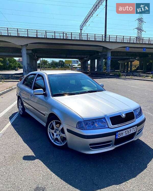Ліфтбек Skoda Octavia 2001 в Одесі