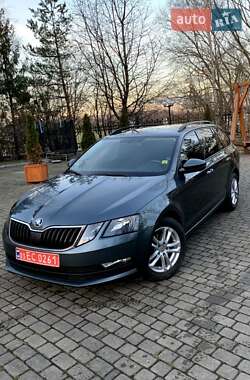 Универсал Skoda Octavia 2019 в Ивано-Франковске