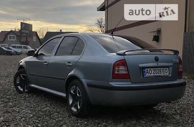 Ліфтбек Skoda Octavia 2002 в Рахові