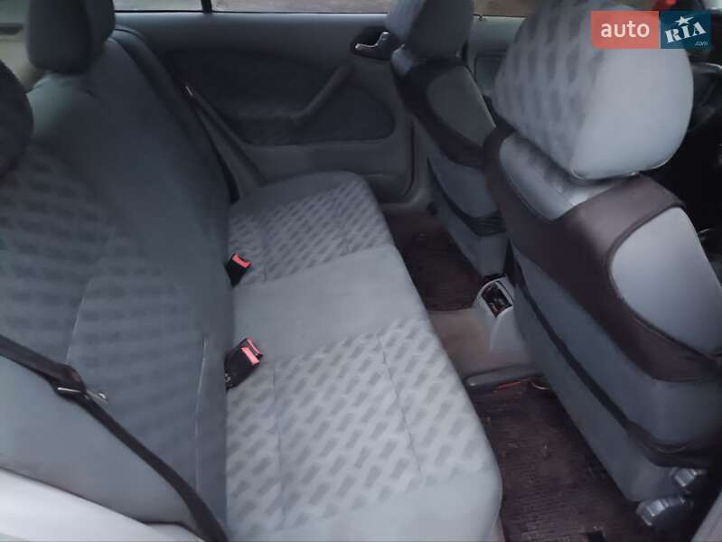 Ліфтбек Skoda Octavia 1997 в Лозовій