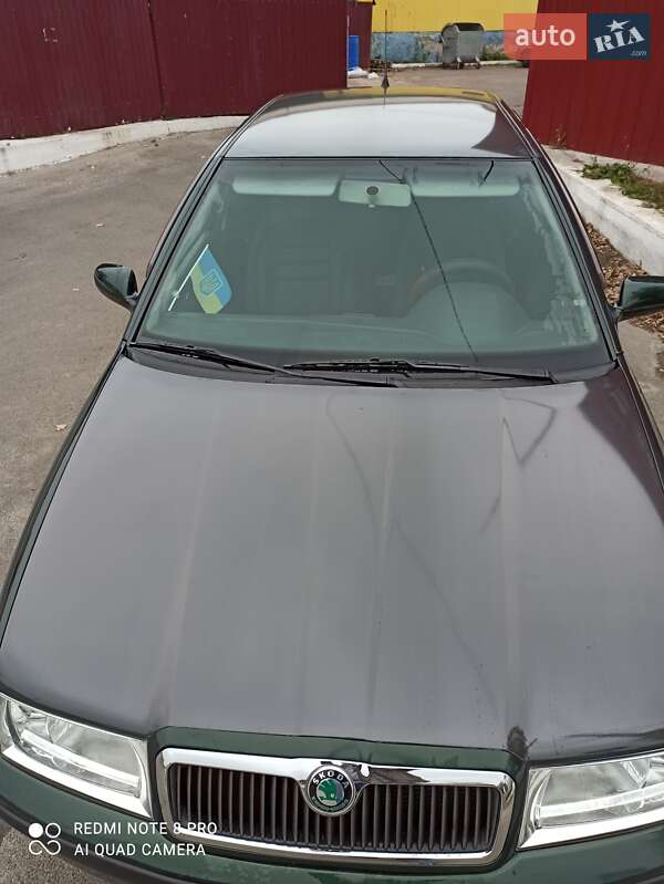 Ліфтбек Skoda Octavia 2002 в Чернігові