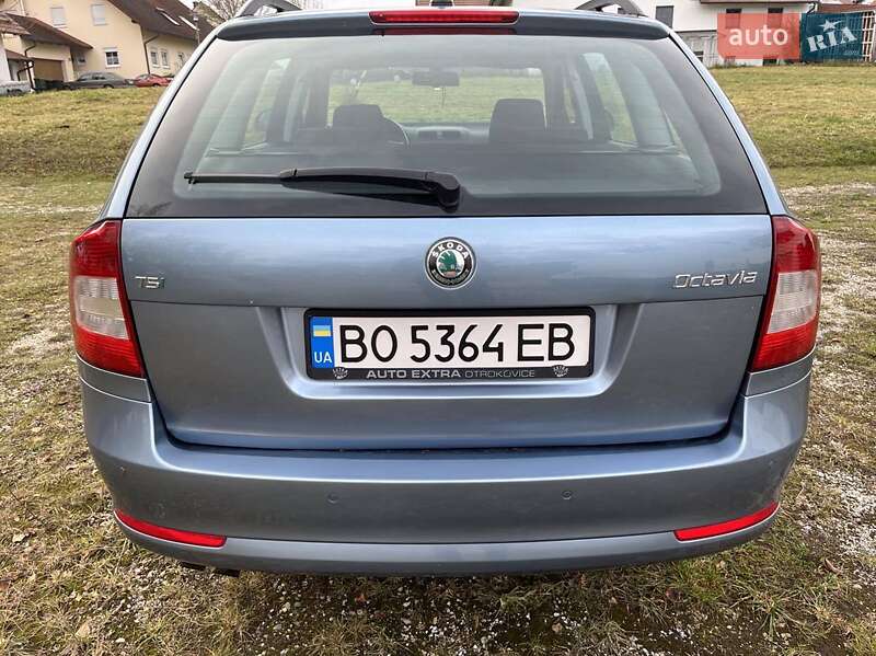 Універсал Skoda Octavia 2011 в Борщеві