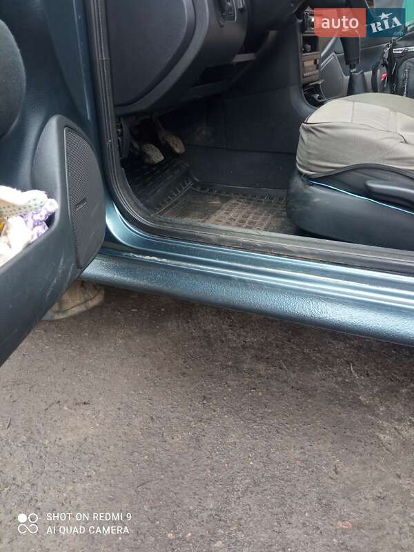 Универсал Skoda Octavia 2004 в Карловке