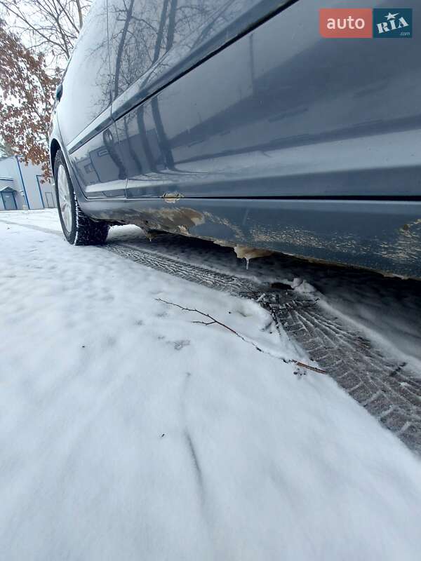 Универсал Skoda Octavia 2010 в Сарнах