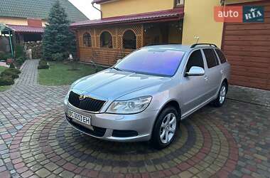 Универсал Skoda Octavia 2011 в Дрогобыче