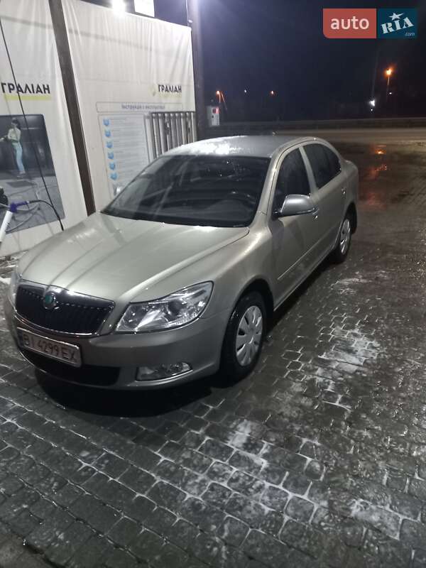 Лифтбек Skoda Octavia 2011 в Полтаве
