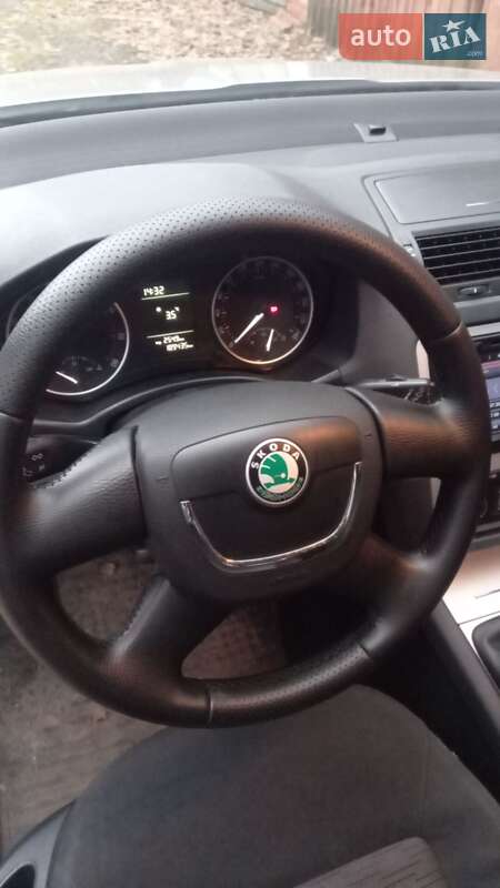 Лифтбек Skoda Octavia 2011 в Полтаве