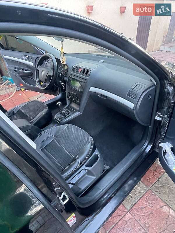 Ліфтбек Skoda Octavia 2006 в Харкові