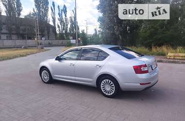 Ліфтбек Skoda Octavia 2014 в Обухові