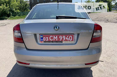 Лифтбек Skoda Octavia 2009 в Бахмаче