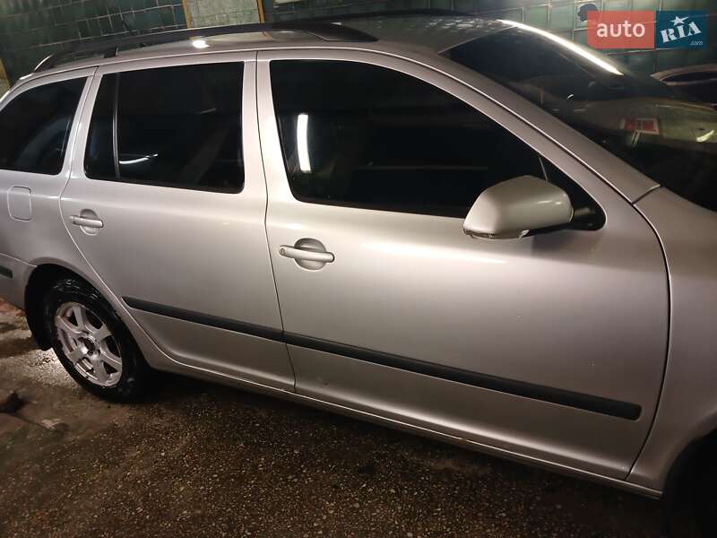 Універсал Skoda Octavia 2006 в Львові