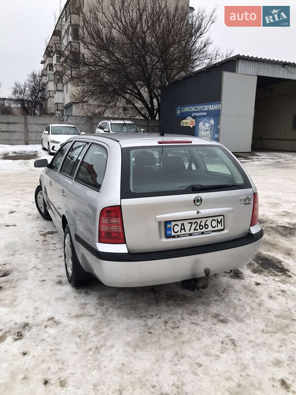 Универсал Skoda Octavia 2001 в Черкассах