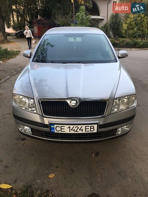Універсал Skoda Octavia 2008 в Чернівцях