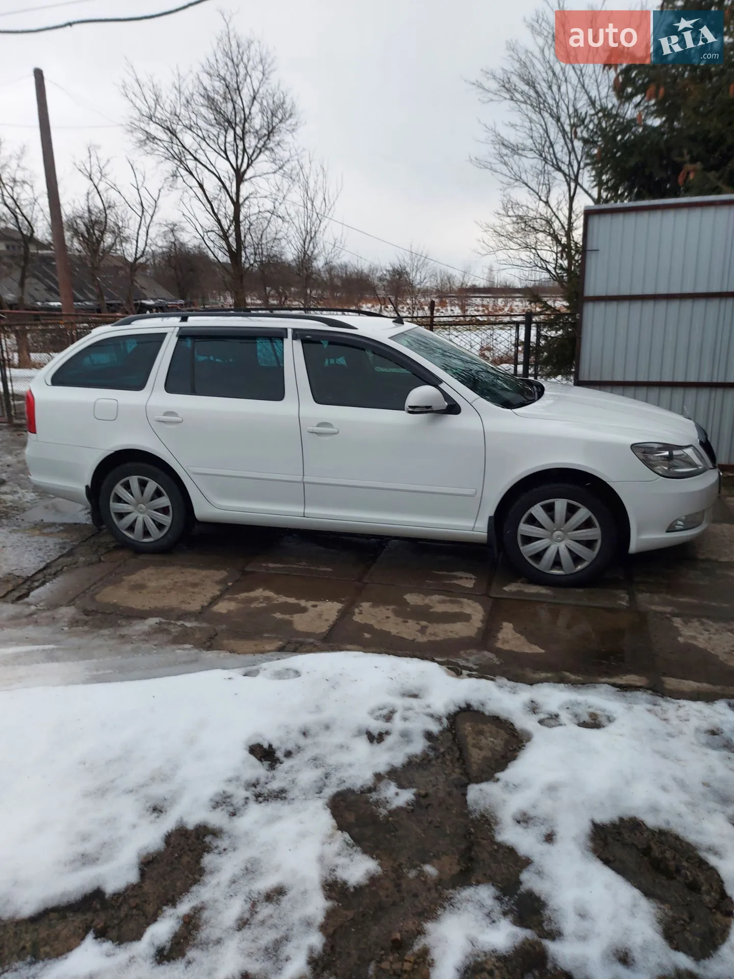 2011 Skoda Octavia - мініатюра 2