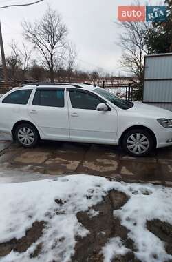 Универсал Skoda Octavia 2011 в 