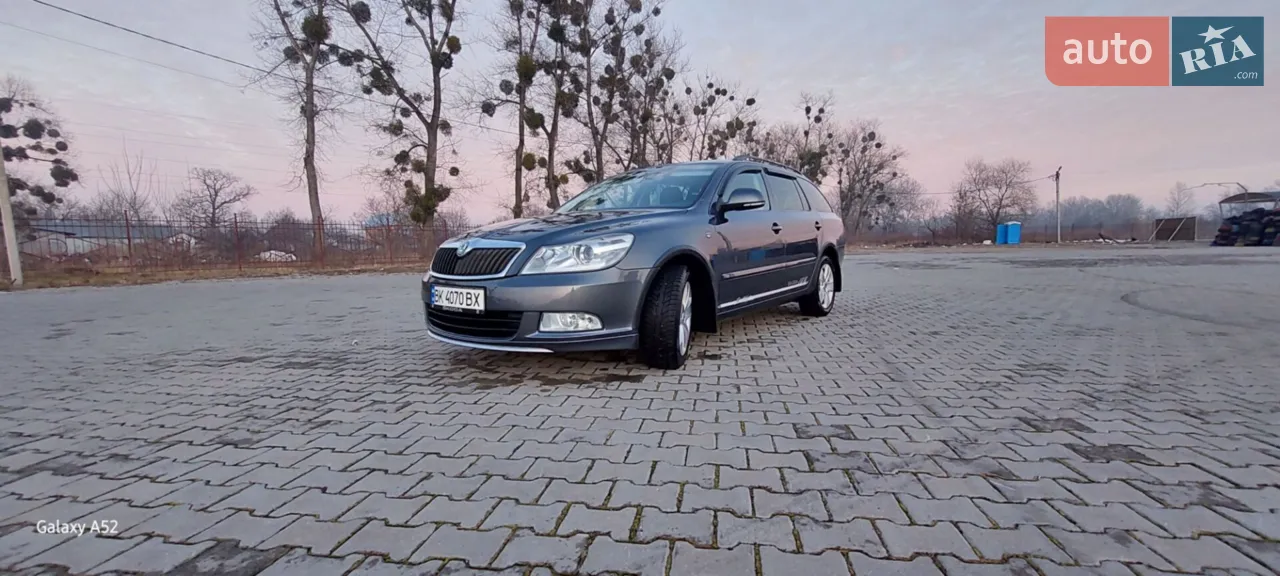 2011 Skoda Octavia - мініатюра 13