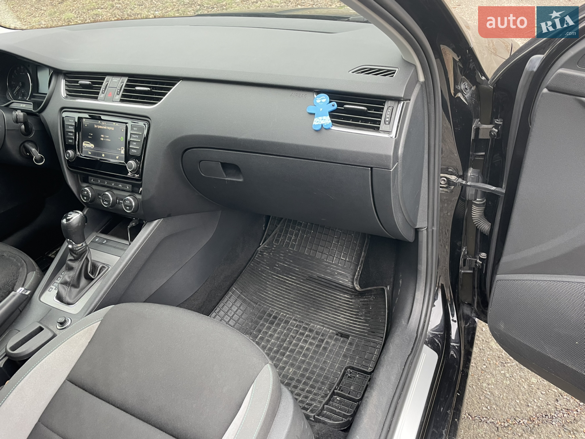 2016 Skoda Octavia - мініатюра 17
