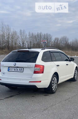 Універсал Skoda Octavia 2014 в Харкові