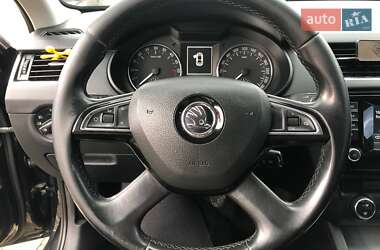 Лифтбек Skoda Octavia 2013 в Сваляве