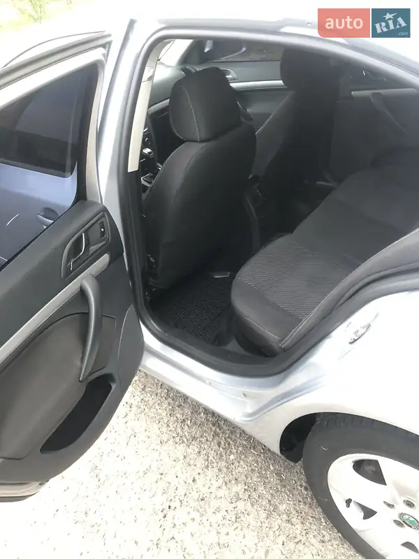 Skoda Octavia 2012 VIN TMBBT61Z2D2079049 фото оголошення 14 з 55