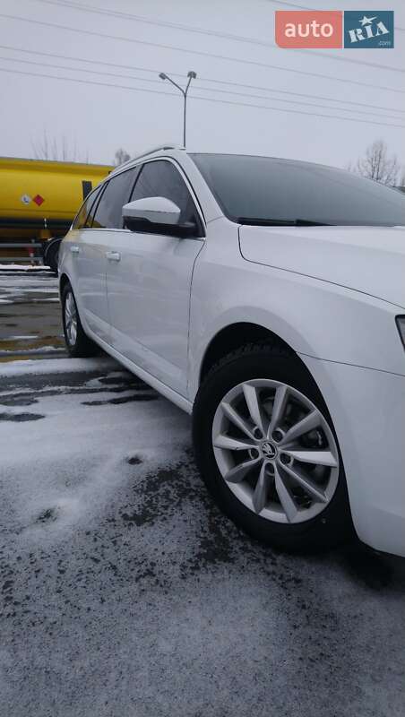 Универсал Skoda Octavia 2016 в Киеве фото 8 Универсал Skoda Octavia 2016 в Киеве