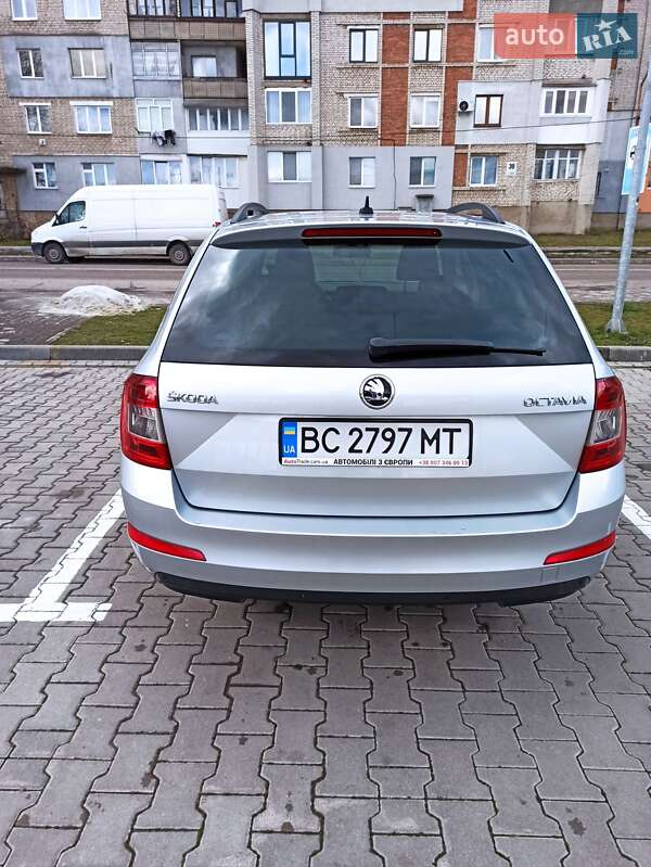 Універсал Skoda Octavia 2015 в Шептицькому