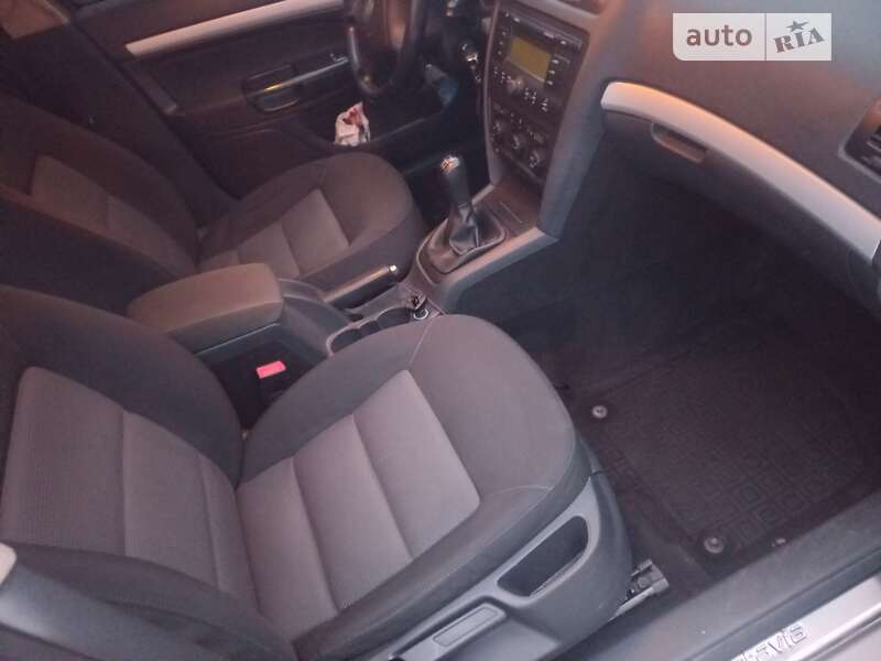 Лифтбек Skoda Octavia 2008 в Сумах