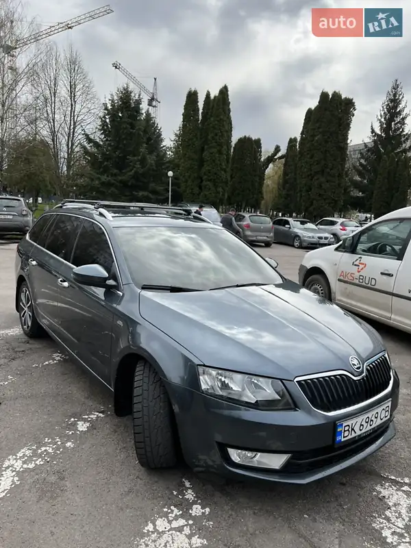 Универсал Skoda Octavia 2015 в 