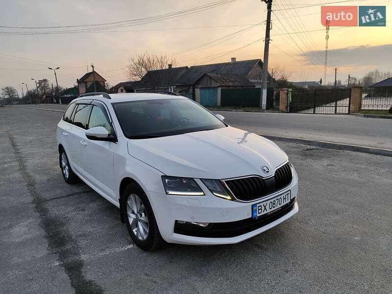 Универсал Skoda Octavia 2018 в Изяславе