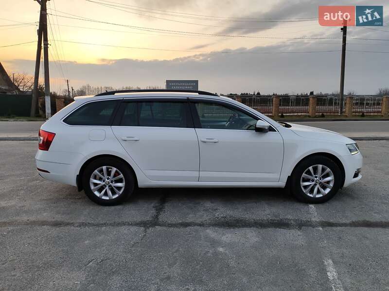 Универсал Skoda Octavia 2018 в Изяславе