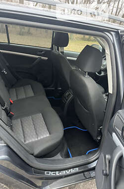 Универсал Skoda Octavia 2011 в 