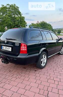 Универсал Skoda Octavia 2002 в Трускавце