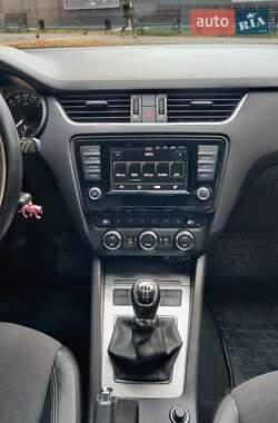 Универсал Skoda Octavia 2015 в 