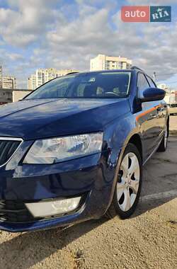 Универсал Skoda Octavia 2015 в 
