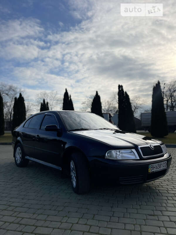 Лифтбек Skoda Octavia 2001 в Одессе