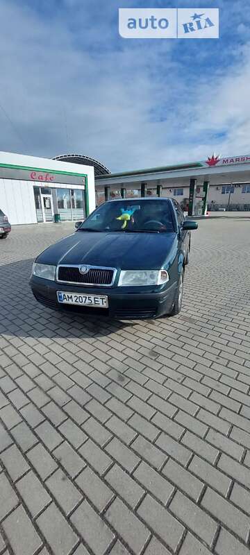 Ліфтбек Skoda Octavia 2002 в Житомирі