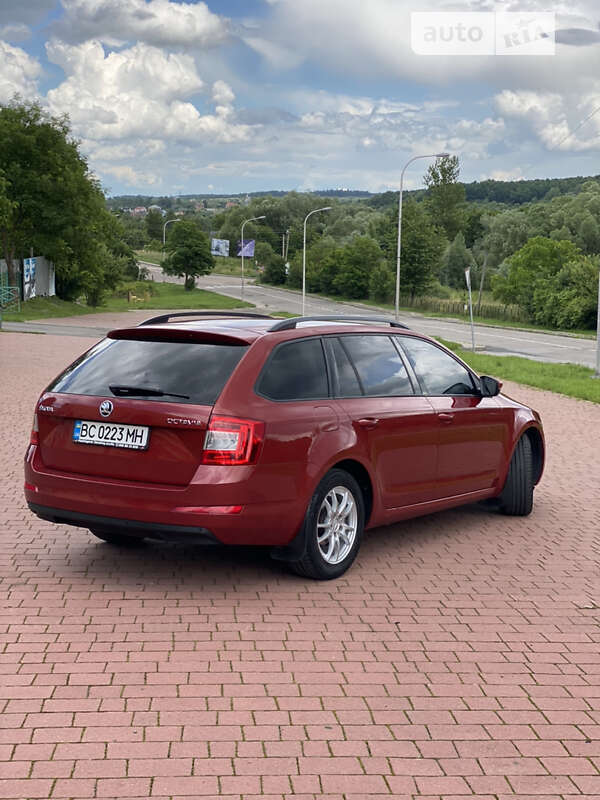 Универсал Skoda Octavia 2015 в Трускавце
