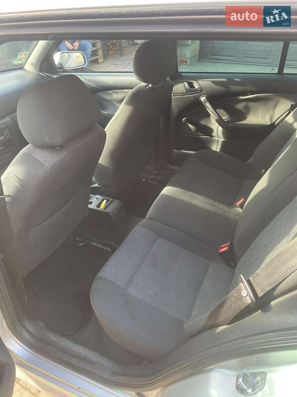 Универсал Skoda Octavia 2003 в Сваляве