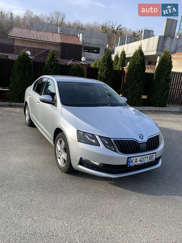 Лифтбек Skoda Octavia 2017 в Киеве