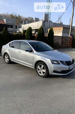 Лифтбек Skoda Octavia 2017 в Киеве