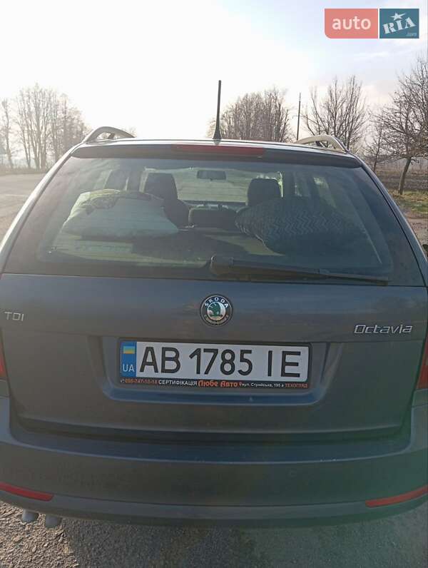 Універсал Skoda Octavia 2010 в Вінниці