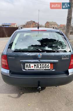Универсал Skoda Octavia 2003 в 