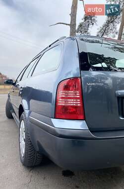 Универсал Skoda Octavia 2003 в Виннице