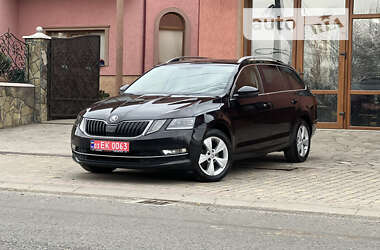 Універсал Skoda Octavia 2019 в Сваляві