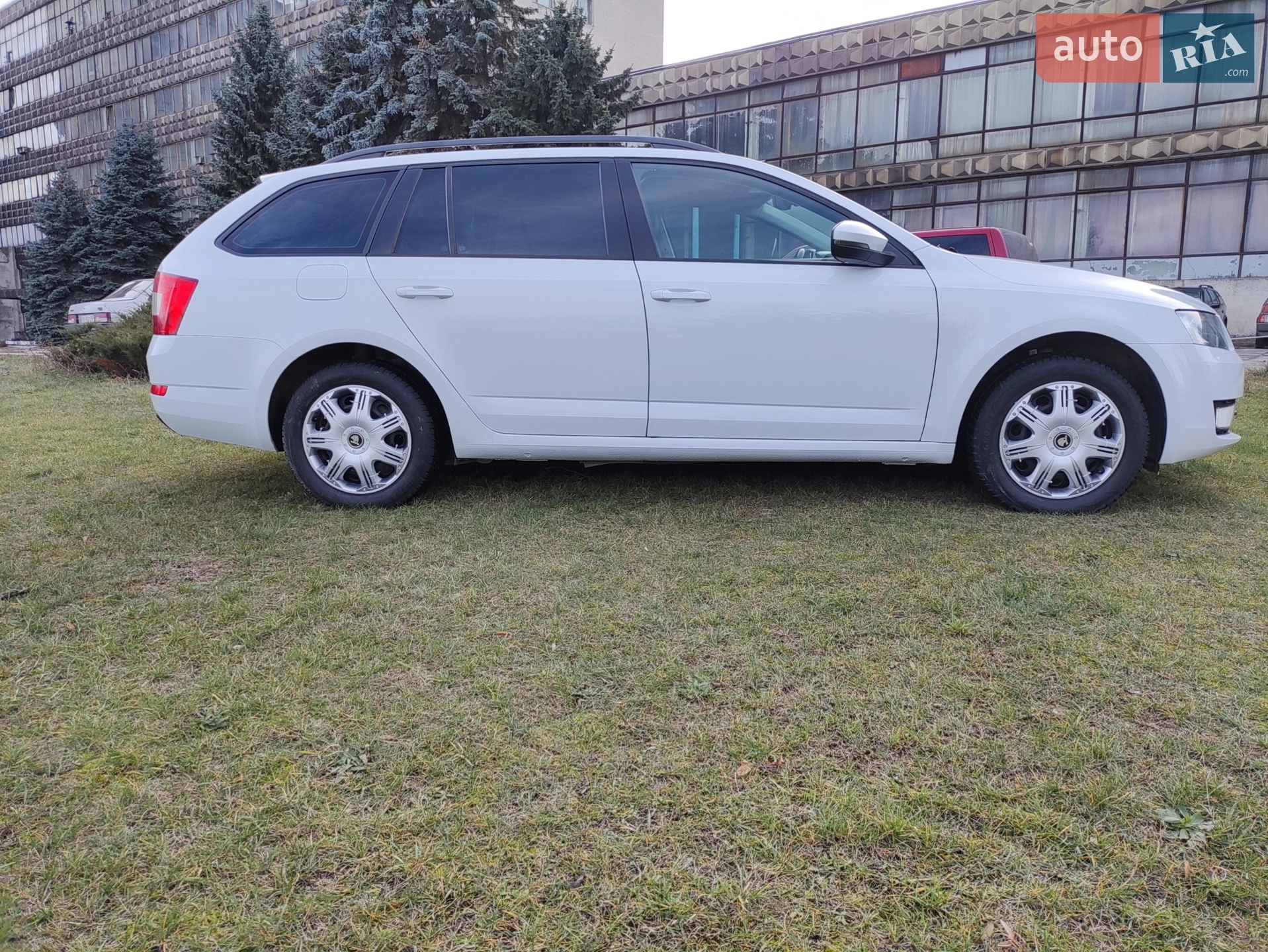 2016 Skoda Octavia - мініатюра 15