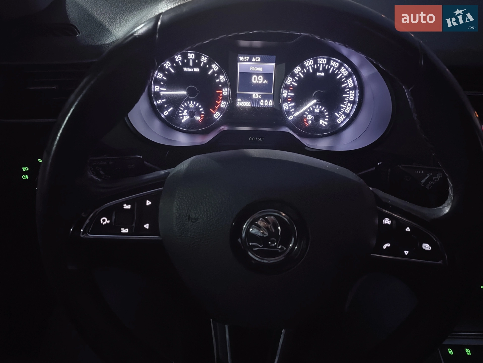 2016 Skoda Octavia - мініатюра 30