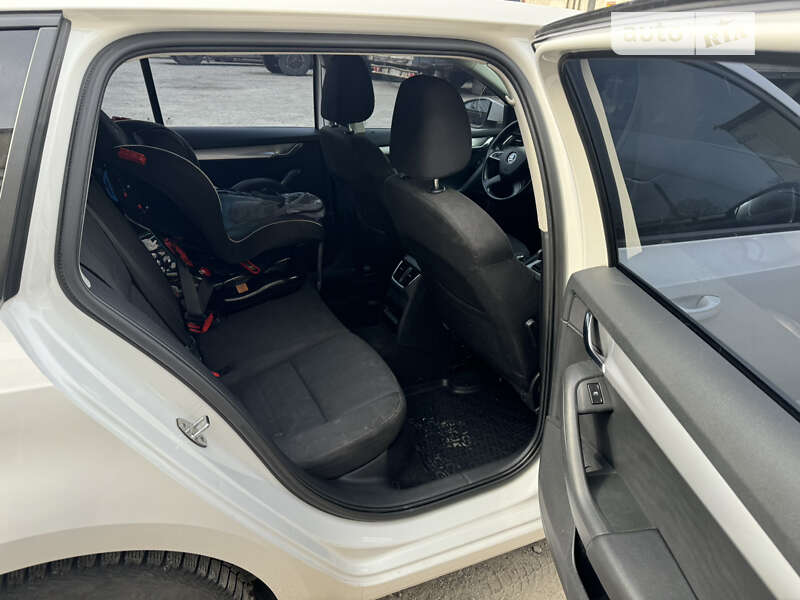 Универсал Skoda Octavia 2014 в Днепре