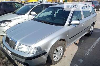 Універсал Skoda Octavia 2001 в Житомирі