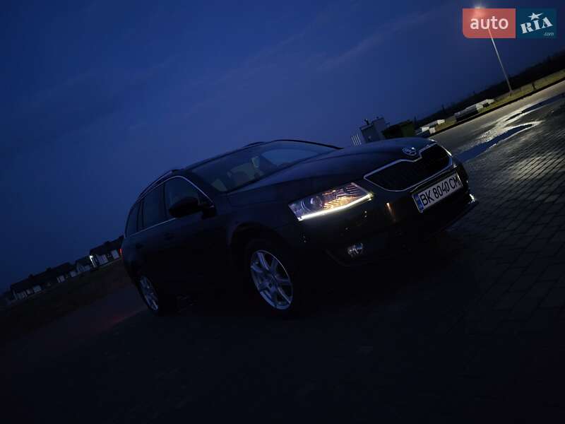 Универсал Skoda Octavia 2016 в Ровно